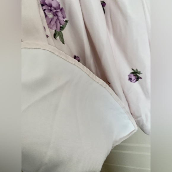 Chi Chi London Purple & White Floral Knee Length Dress Size UK 10/US 6 - Picture 7 of 7